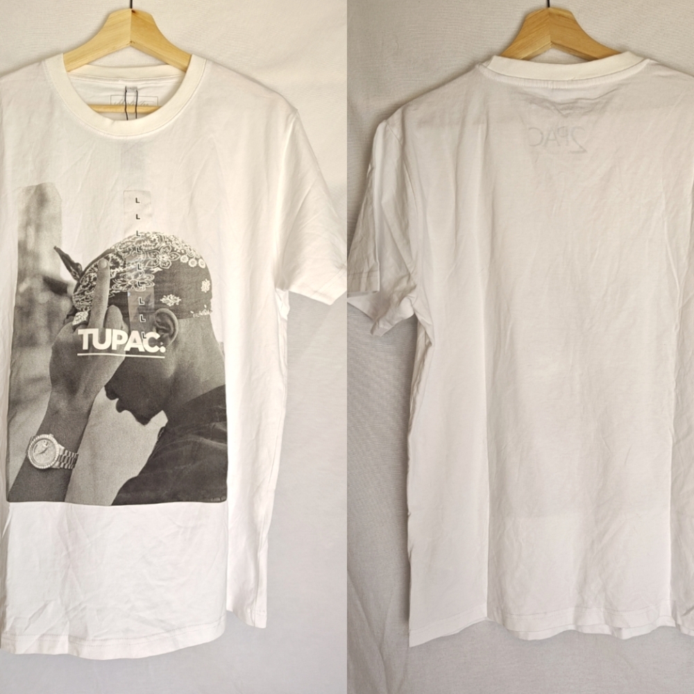 Mister Tee 2PAC Tupac Shirt White‎ Black Large L Middle Finger F*ck The World
